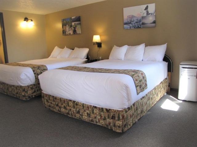 Bear Country Inn And Suites Mountain View Экстерьер фото